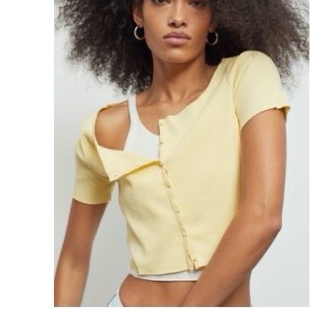 BDG Roxy short sleeve Cardigan Yellow Button-Up Crop Top